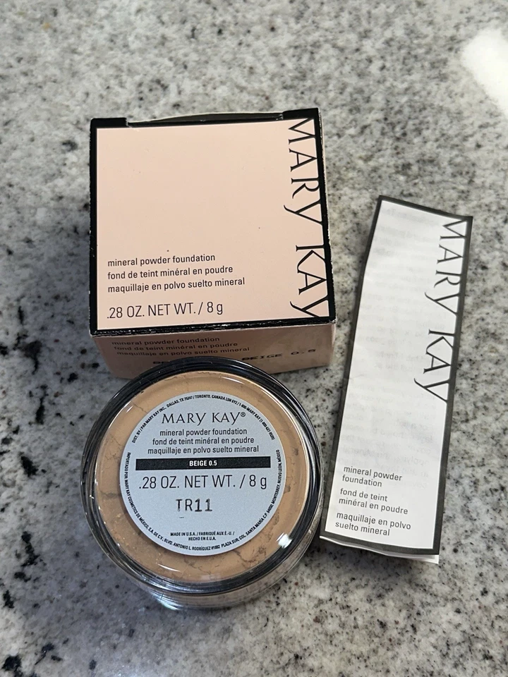 MARY KAY MINERAL POWDER FOUNDATION BEIGE 0.5 #028022 - Image 2 of 4
