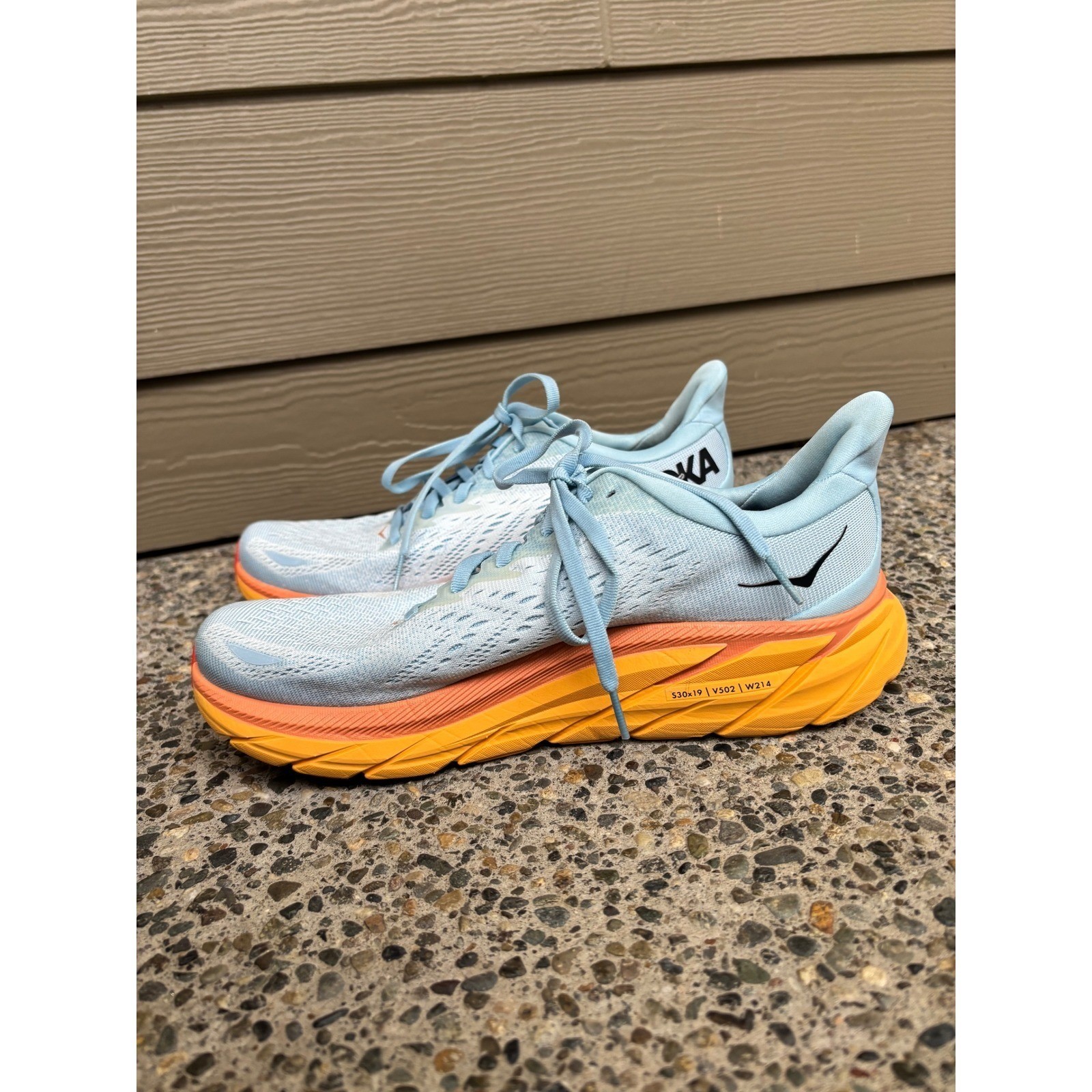 Hoka One One Clifton 8 Women's Running Shoes Sky Blue Orange Size 9.5B thumbnail 3