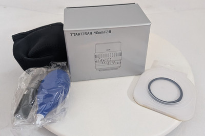 New TTArtisan 40mm F2.8 MF Macro Lens - Nikon Z Mount APS-C Black w/ Accessories