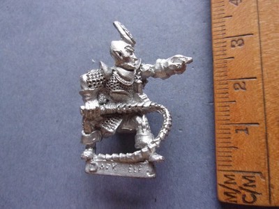 Warhammer Dunkelelfen Beast Pack Whelp Master Handler Citadel GW 1980er Metall