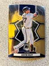 Austin Riley 2022 Panini Mosaic #35 Green Mosaic Prizm Braves