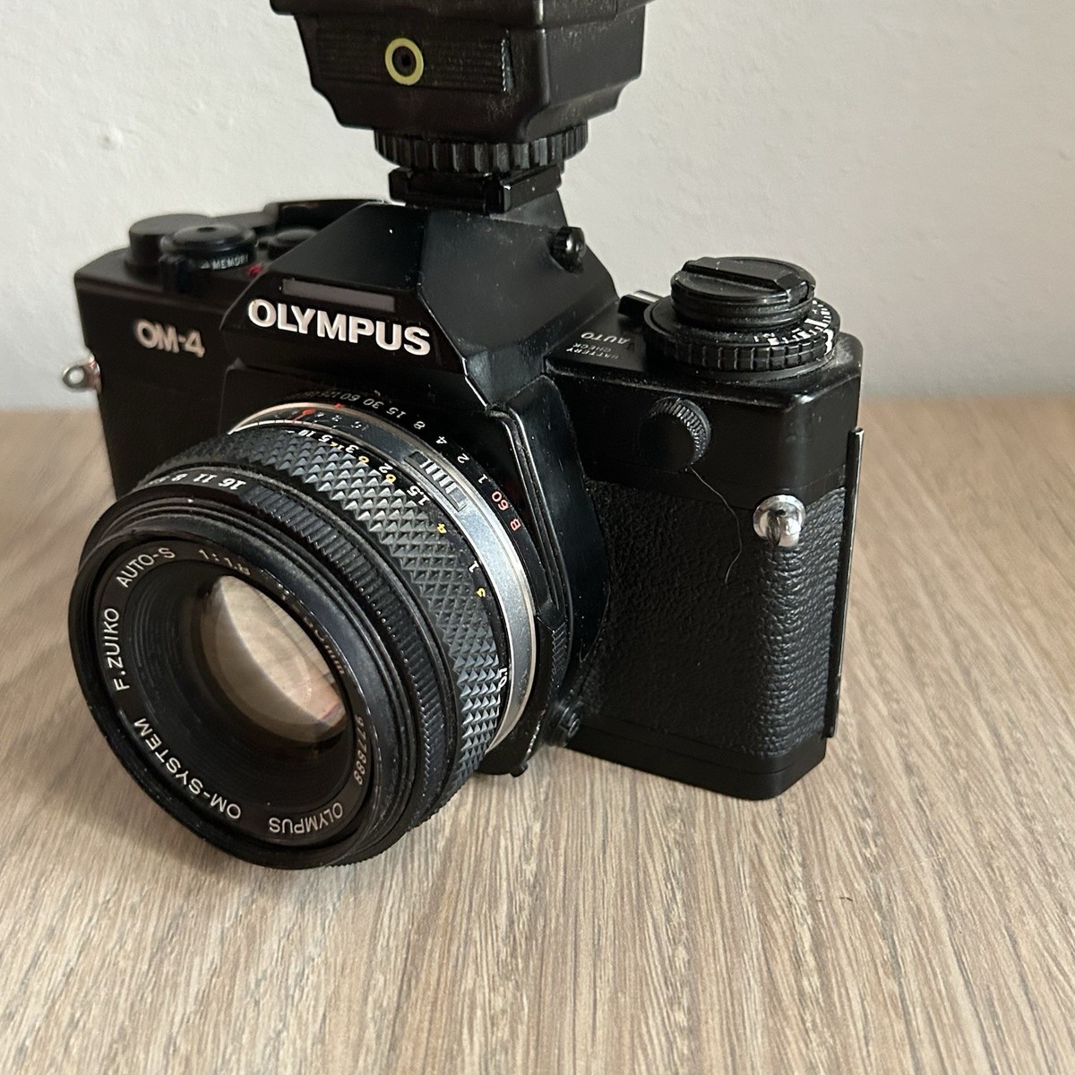 Olympus OM-4 35mm SLR Film Camera with 50 mm lens Kit for