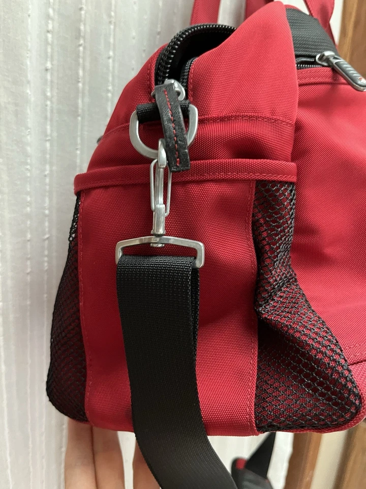 VICTORINOX Swiss Precision Gear 'PG CARGO' Duffel bag - Image 4 of 4