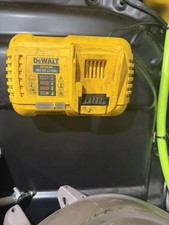 Dewalt  DCB118 Charger Wall Mount