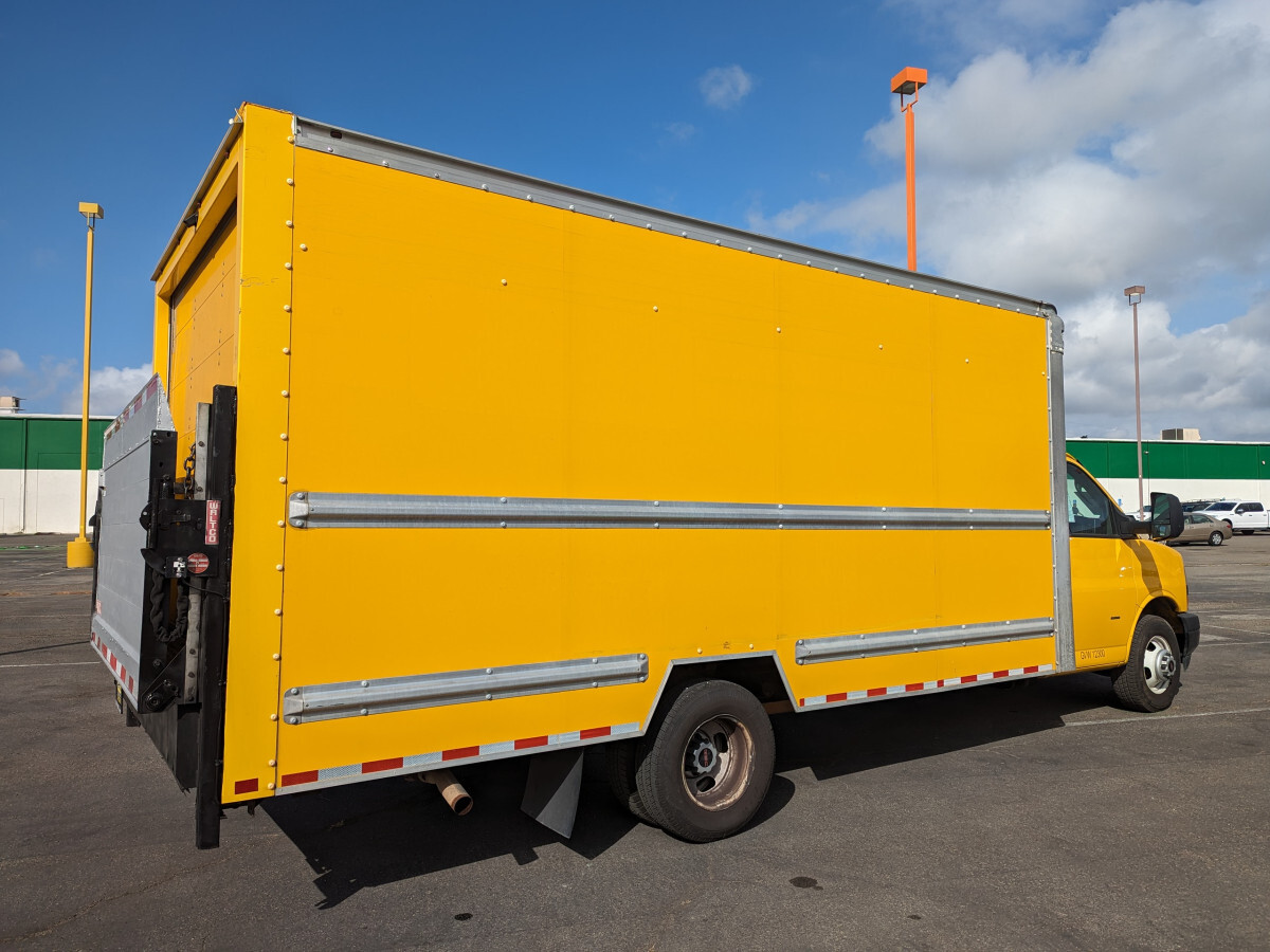 2019 GMC Savana 16FT Box Truck With Liftgate eBay