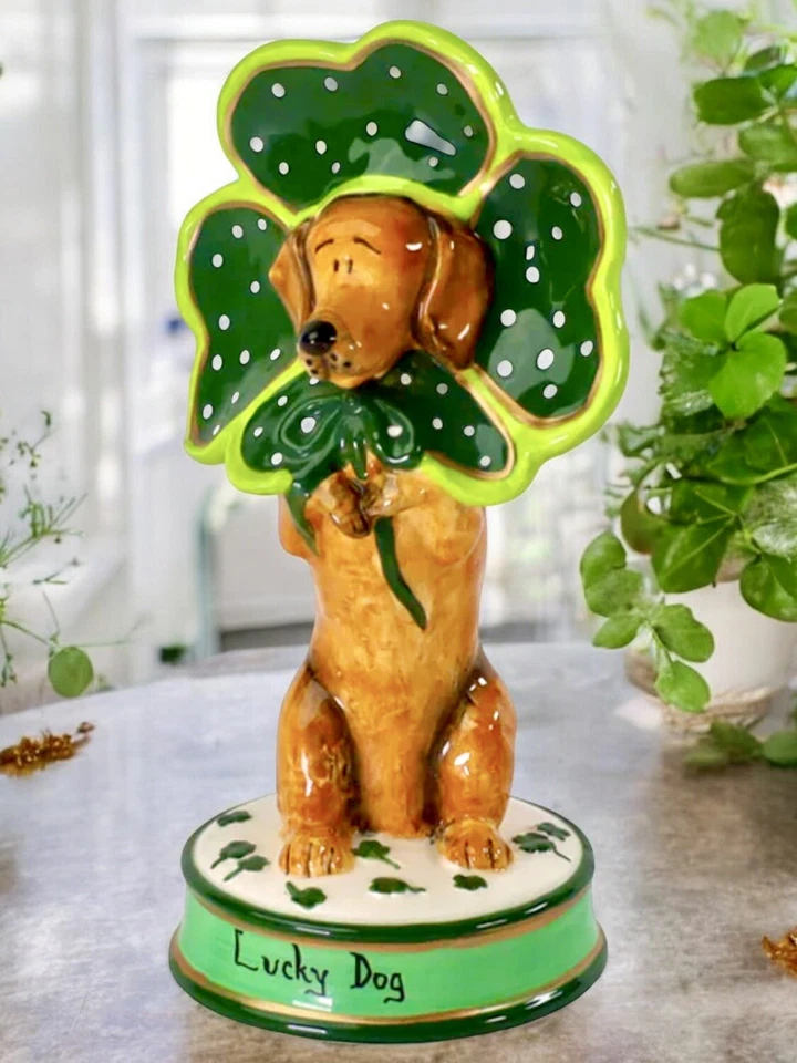 Figura Dachshund Trébol Perro de la Suerte Día de San Patricio Blue Sky Clayworks NUEVA Foto 2 de 4