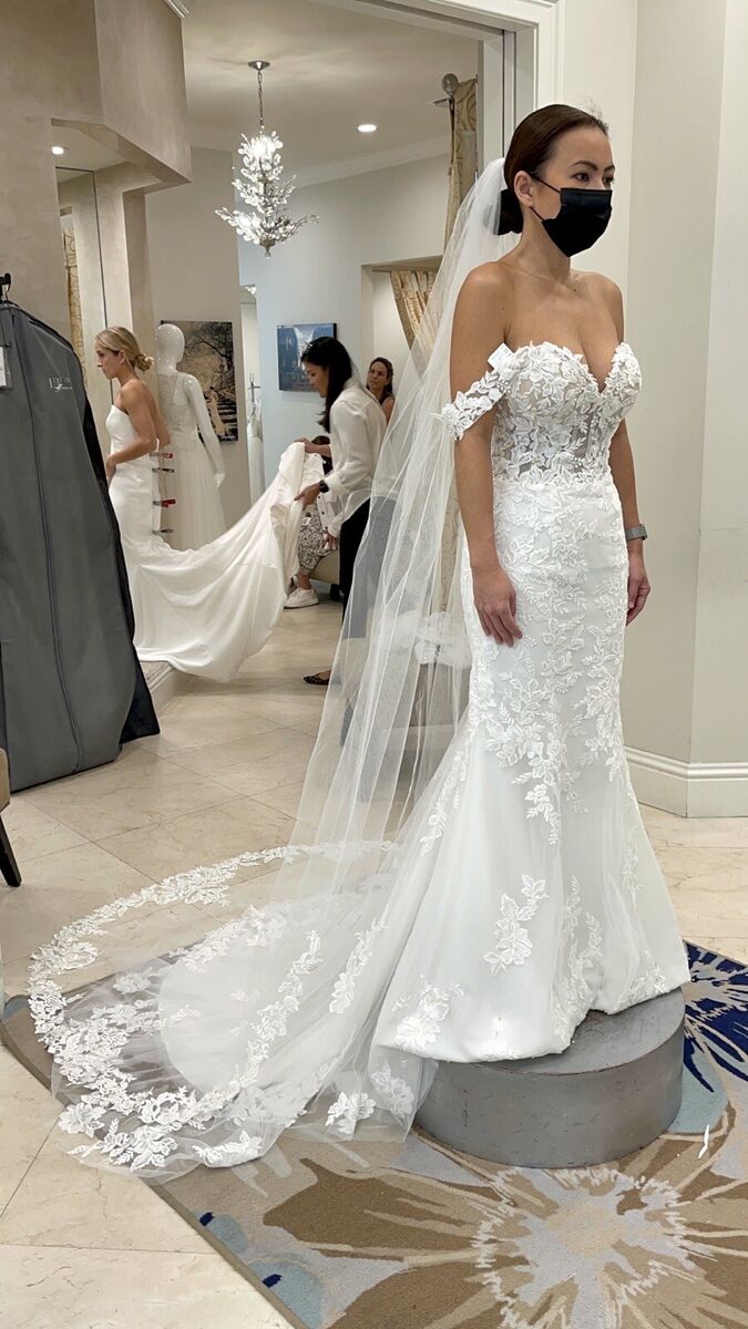 Pre Owned Wedding Gown By Lillian West | eBay Pre Owned Wedding Gown By Lillian West | eBay