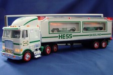 Hess 1997 Truck and Racers NIB