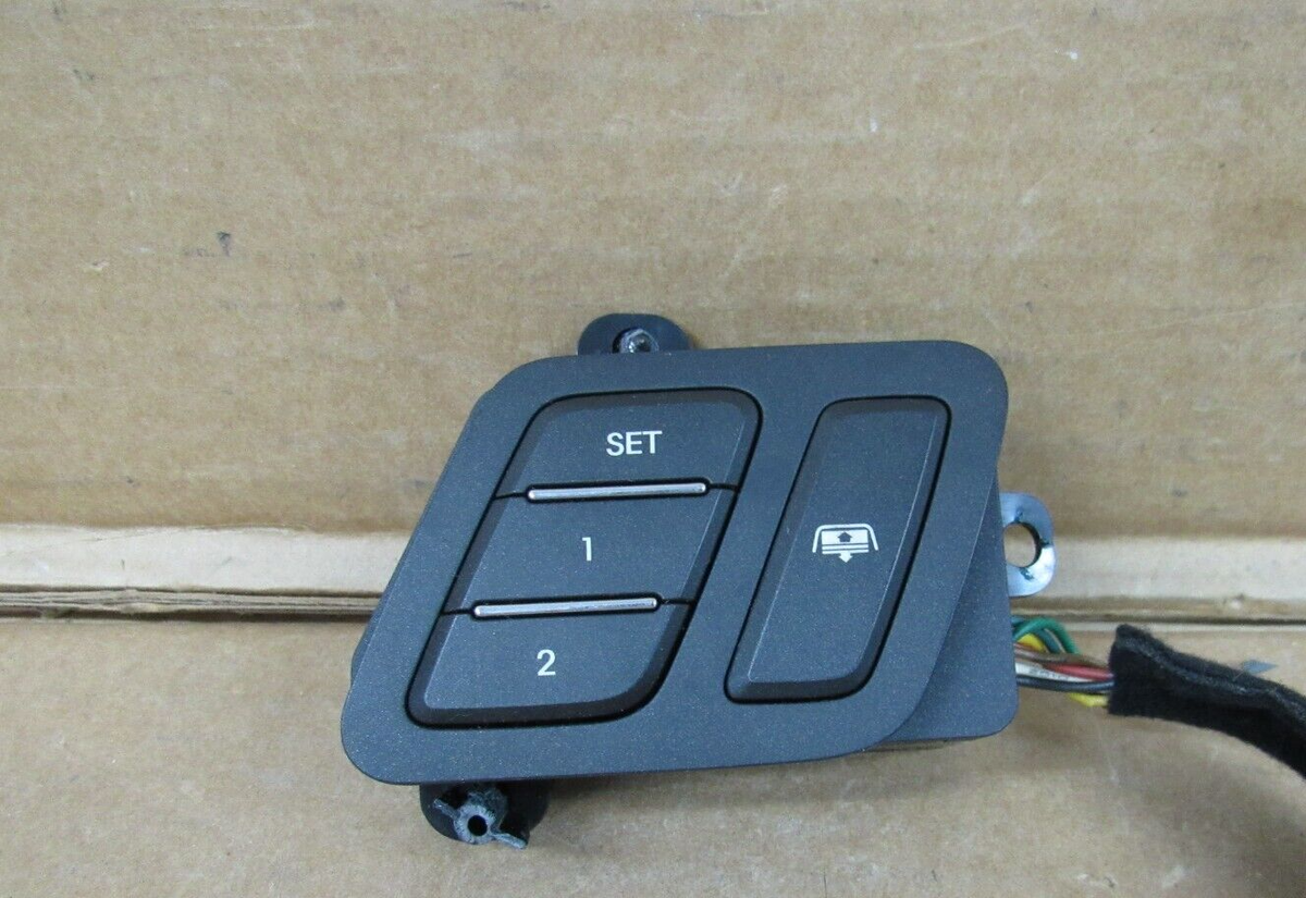 09 2010 12 13 14 Hyundai Genesis Left Driver Seat Memory Switch