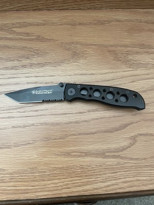 Smith & Wesson Extreme OPS Tanto Folding Knife S&W Knives CK5TBS