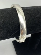 MILOR Sterling Silver Oval Hinged Bracelet 15.6g