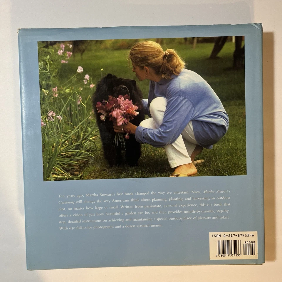 Martha Stewart's Gardening Month by Month by Martha Stewart 1st Edition 1991 Foto 2 de 4