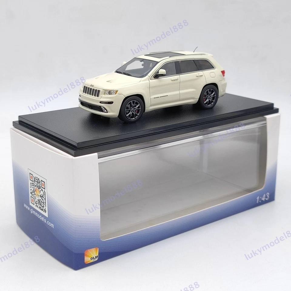 GLM Models 1/43 Jeep Grand Cherokee SRT8 #108502 White Resin Car Collection - Image 4 of 4
