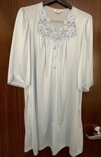 Vintage Vanity Fair Light Blue Nylon Lace Button Front Robe Sz M
