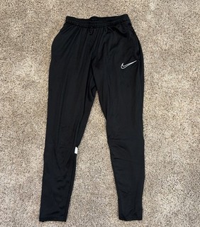 Pantaloni da calcio Nike Dri FIT Academy Big per bambini tasche con cerniera neri taglia M Medium