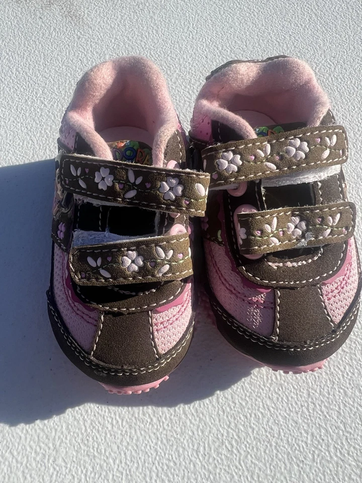 Zapatos Nickelodeon Dora la Exploradora 2010 marrón y rosa Dora niños talla 2 Foto 3 de 4