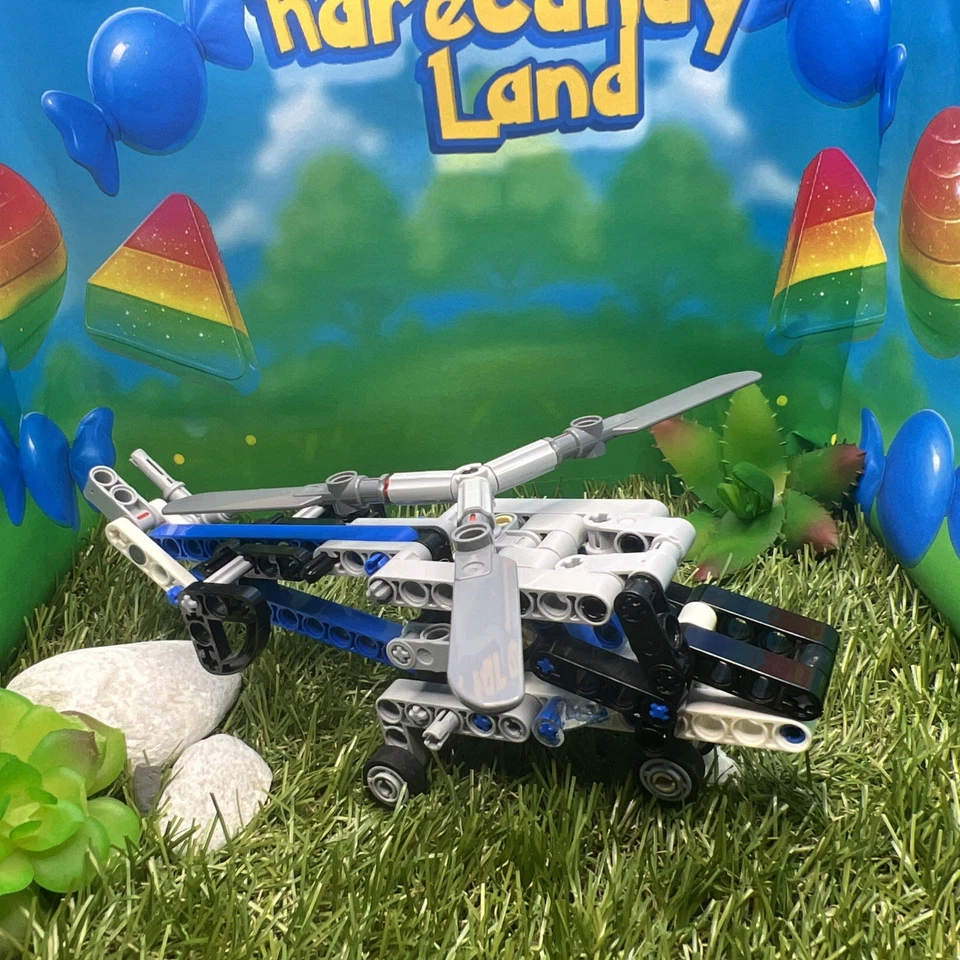 LEGO Technic 42020 Twin-rotor Helicopter, photo 4 of 4