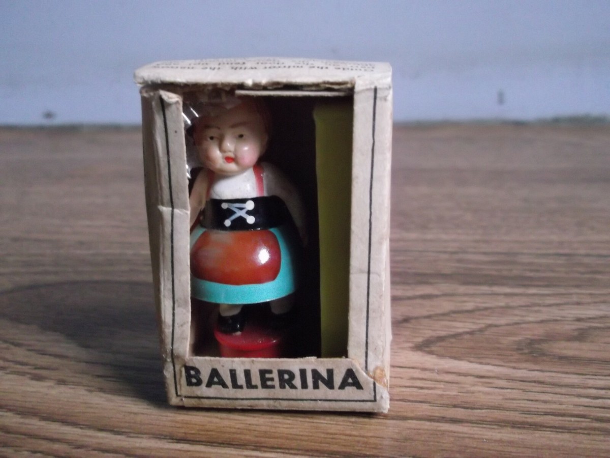 Rare vintage MAGNETO BALLERINA dancing doll of 60's made in