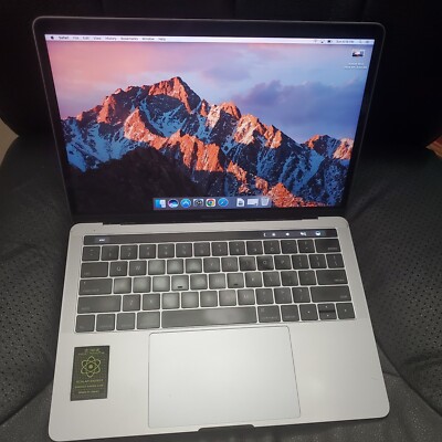 Apple MacBook Pro 13.3'' (256GB SSD, Intel Core i5, 8GB RAM) Laptop - Excellent