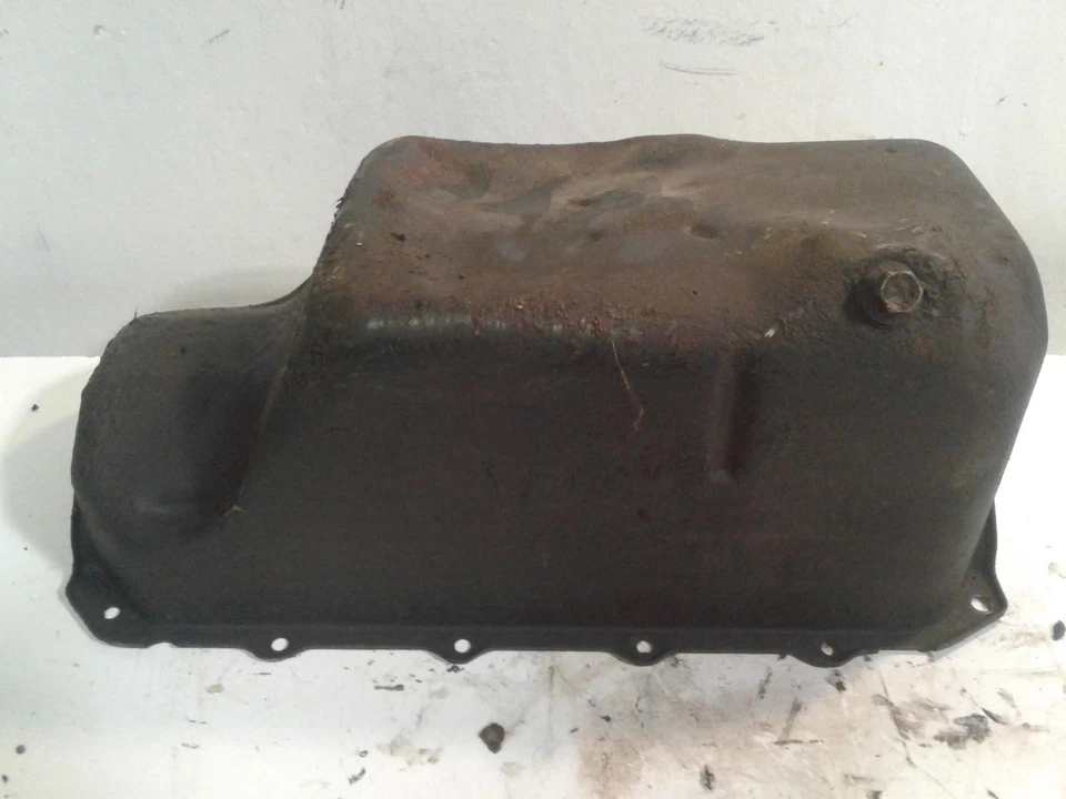 Used Engine Oil Pan fits: 1989 Chevrolet Corsica 6-173 2.8 Grade A - Imagem 2 de 4