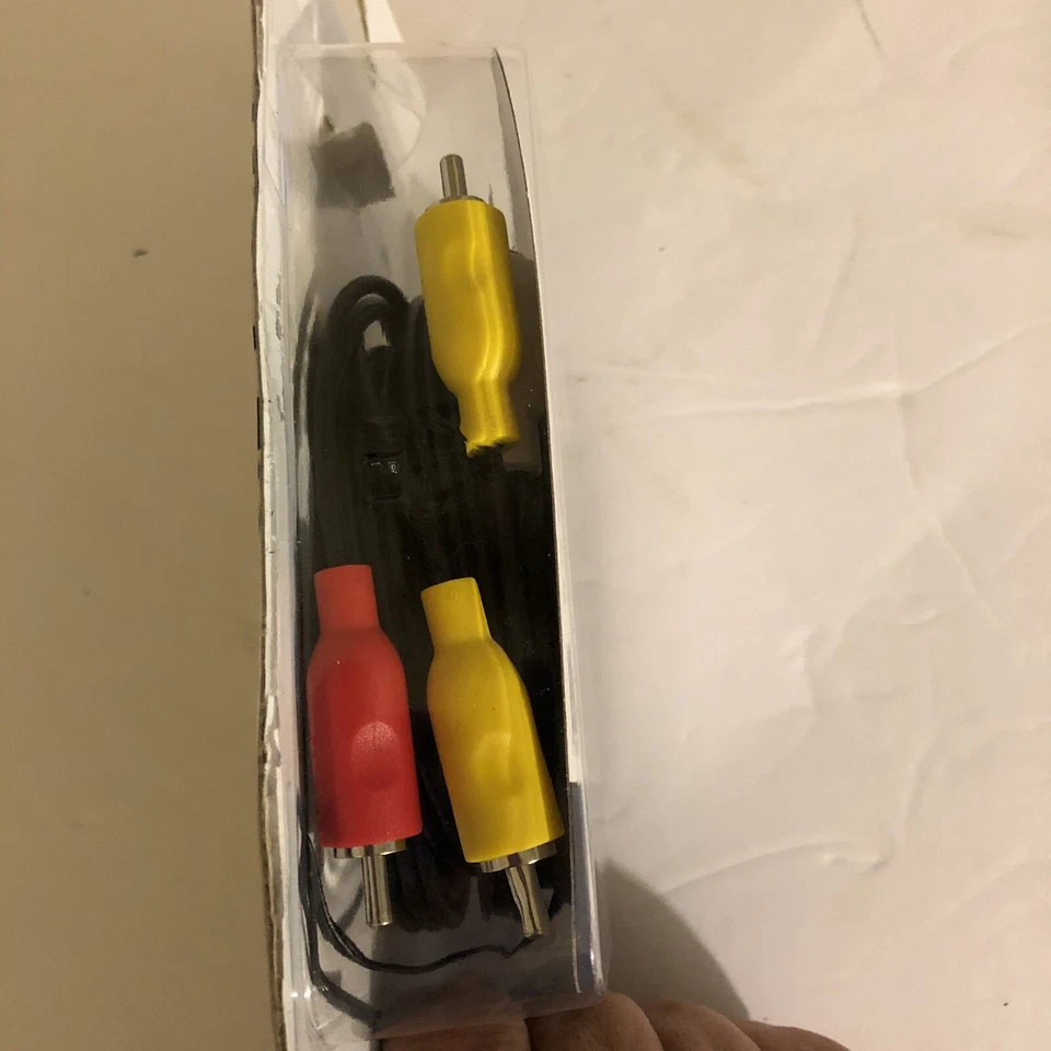 Composite Video And Stereo Audio Cable, 6ft New In Box - Image 3 of 4