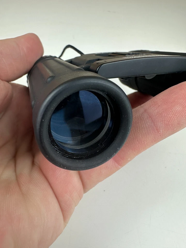 Halina Pocket Binoculars 8 X 22 With Case 367FT/1000YDS Wildlife Birding - Image 4 of 4