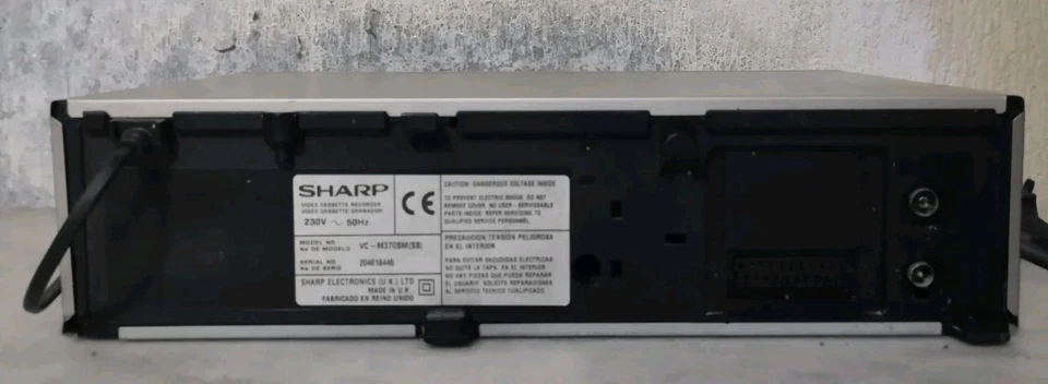 SHARP VC-M37 VIDEOREGISTRATORE VHS CON TELECOMANDO ORIGINALE - Immagine 4 di 4