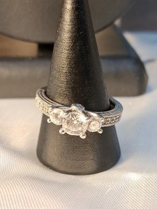 925 Sterling Silver 3 Stone Round Cut Cubic Zirconia Ring, Stamped, Size9 [P36]
