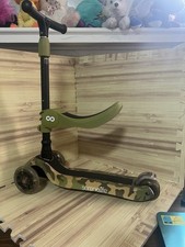 SereneLife Camouflage Kids Kick Scooter Adjustable LED Wheels Removable Seat