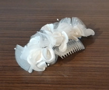 Brautkränzchen mit Tüll und Blüten, Brautkranz, Kopfschmuck, Creme, Ivory, Natur