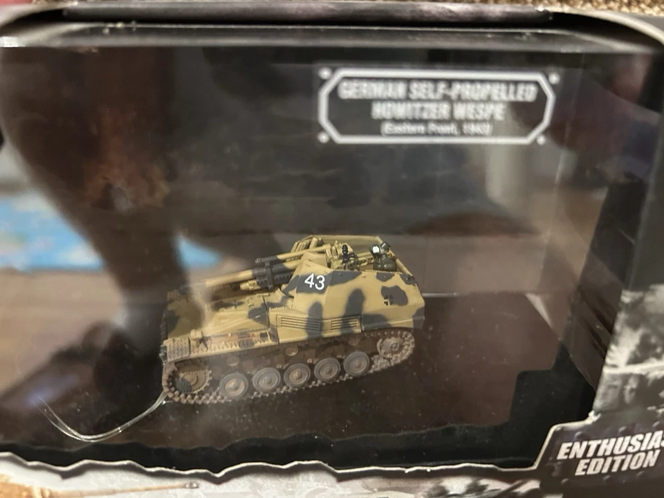 Unimax Forces of Valor 1:72 German SP Howitzer Wespe Eastern Front '43 No. 85058 - Image 3 of 4