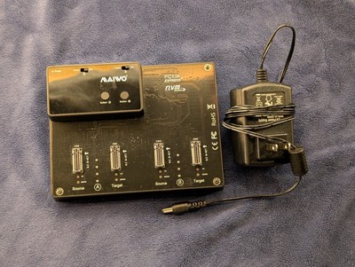 4-Bay Clone Docking Station - MAIWO - K3015P2 - for M.2 PCI-e NVMe SSD - TESTED