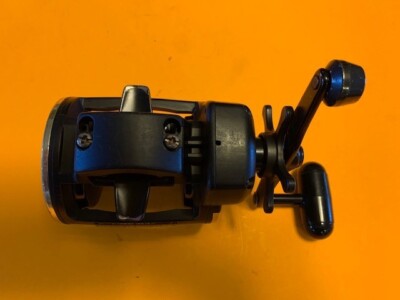 DAIWA SEALINE SL50SH CONVENTIONAL CASTING FISHING REEL WITH THE