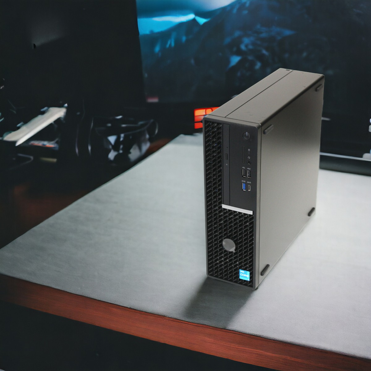 Dell OptiPlex 7000 SFF 12th Gen. Core i5 up to 4.6GHz 16GB 256GB m