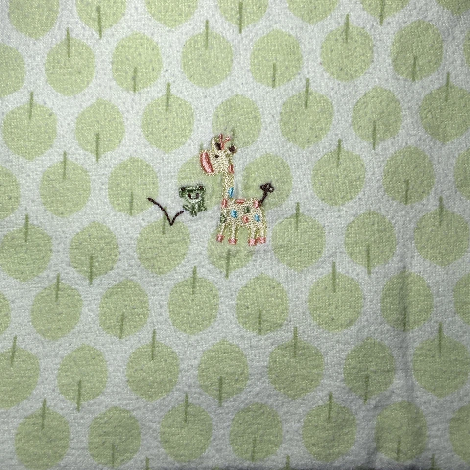 Cobertor de bebê Carters apenas um ano bordado girafa sapo árvore verde flanela - Imagem 4 de 4
