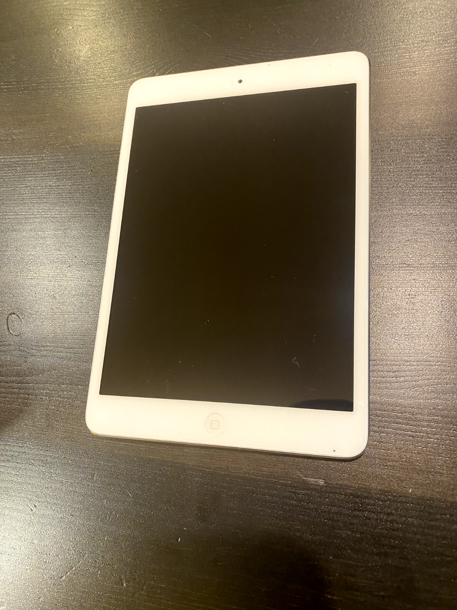 Apple iPad Mini Wi-Fi Only/1st Gen - 16GB - Wi-Fi -7.9
