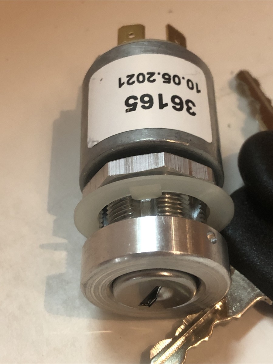 KAT 36165 Ignition Starter Switch 2-Keys 4-Phase Contacts 50