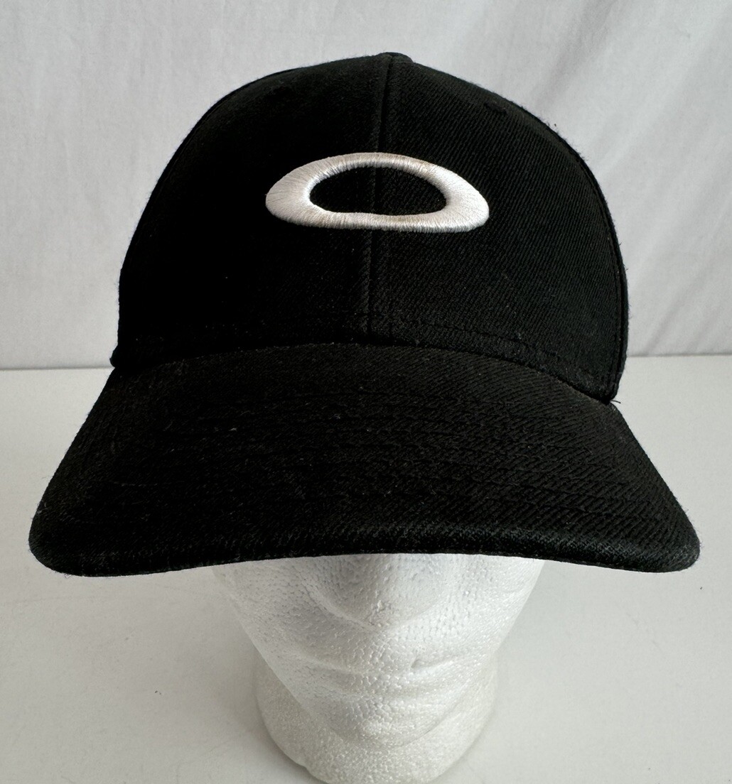 Oakley California High Snapback Hat Black Vintage 90's Raise