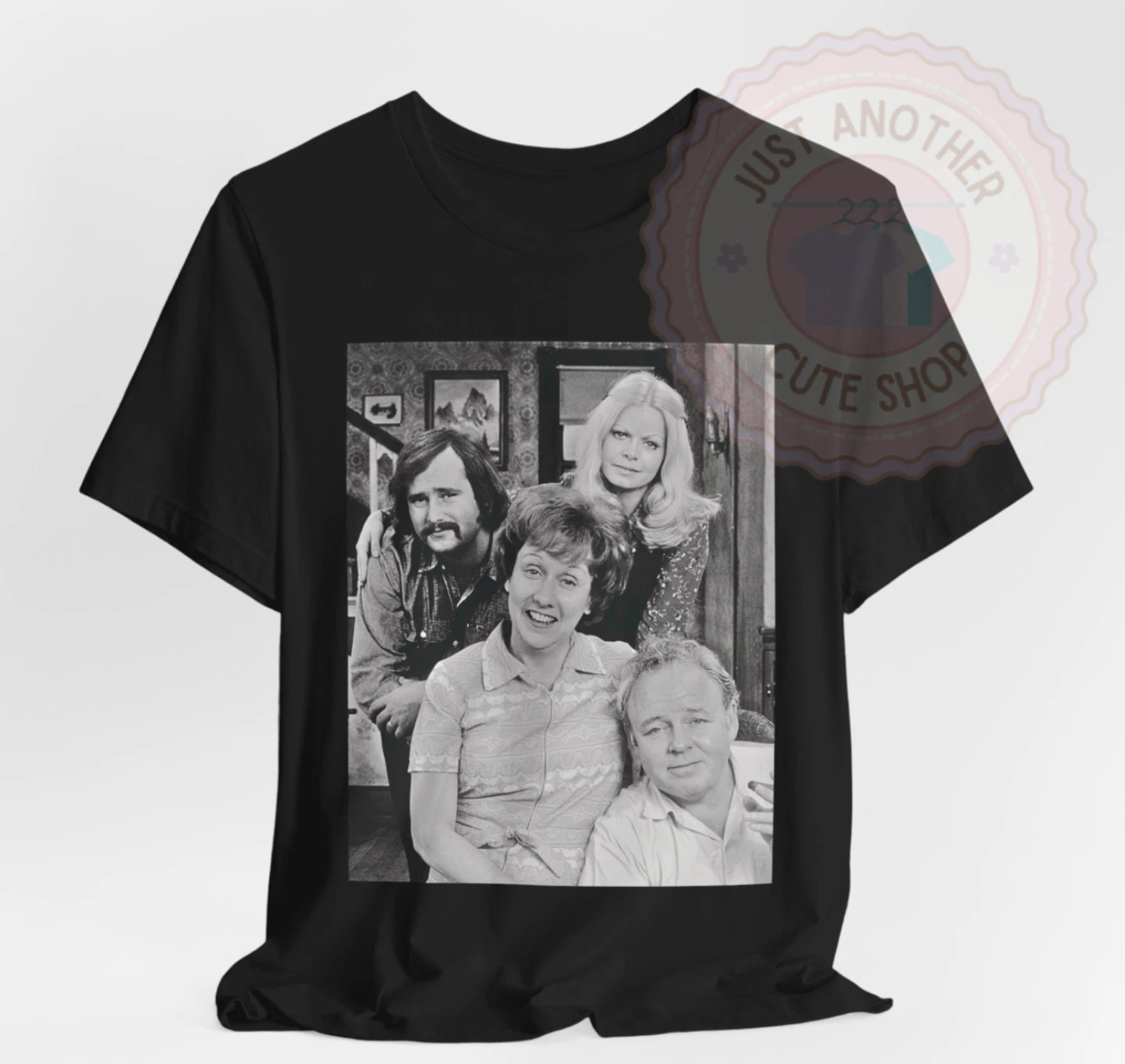 All in the Family T-Shirt ✩ Vintage TV Show ✩ Rob Reiner! Carroll O'Connor!