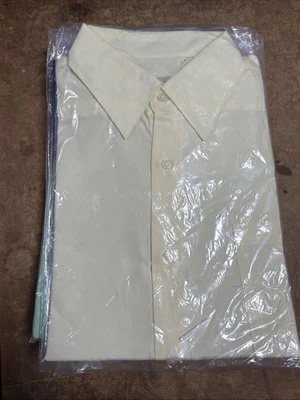 Haband Dress Shirt Light Yellow Large - Image 1 of 2