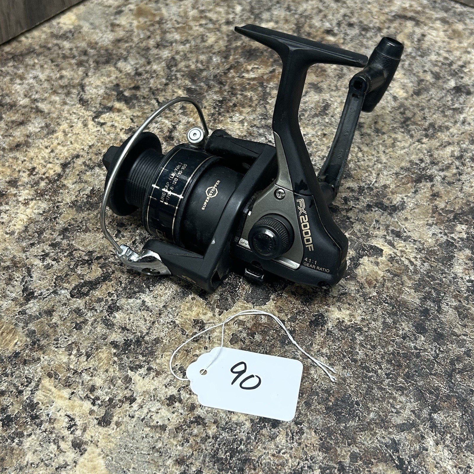 SHIMANO FX 2000 F SPINNING REEL FISHING REEL FX2000F
