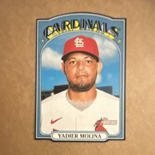 2021 Topps Heritage Yadier Molina Cardinals Mini Black Border