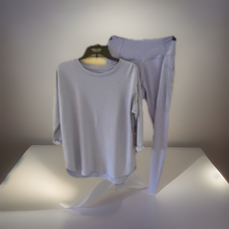 NWOT Cabana by Crown & Ivy Tunic and Leggings Size Small Purple