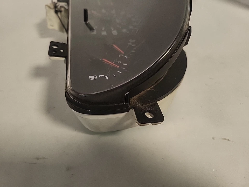 2000 2001 2002 KIA RIO SPEEDOMETER CLUSTER MPH. PP5 Foto 4 de 4