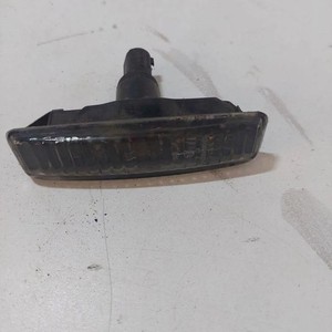 BMW 5 Touring E39 Kotflügelblinker vorne rechts 9407958 3.00 Diesel 34311899