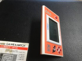 Rare Nintendo Climber Game and Watch Wide Screen