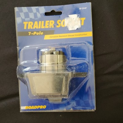 RoadPro Trailer Socket 7-Pole RP-2244F Self Grounding