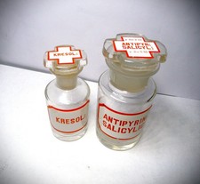 Apothekerflaschen,seltene Kreuzstopfengefäße um 1920