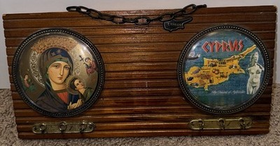Vintage 11.5'' Wooden Wall Plaque - Map of Cyprus & Virgin Mary Icon 6-Key Rack