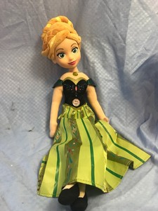 anna coronation doll